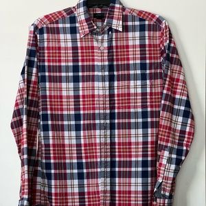 J.Crew long sleeve button down shirt 👕
